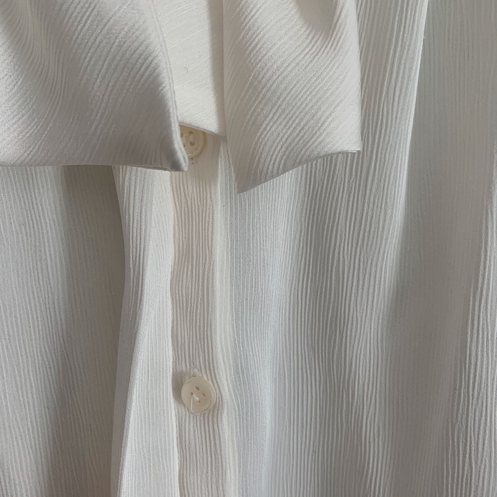White button down blouse - Picture 3 of 4